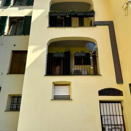La Casa Rotonda * Porto Venere